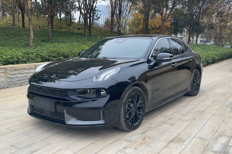 领克03 2018款 1.5TD DCT劲Pro版 国V车身外观1