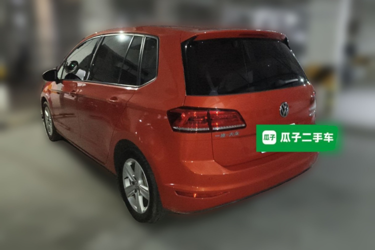 大众 高尔夫·嘉旅 2016款 1.6L 自动舒适型车身外观5
