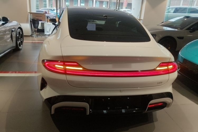 小米汽车 小米SU7 2024款 后驱超长续航高阶智驾Pro版车身外观6