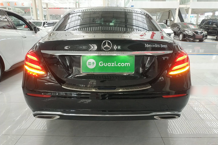 奔驰E级 2020款 改款 E 300 L 殊享版车身外观6004