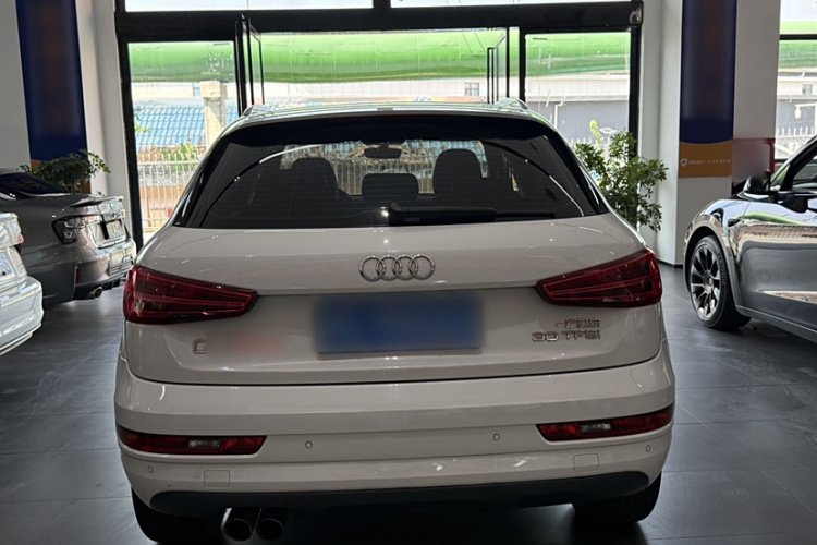 奥迪Q3 2018款 30周年年型 30 TFSI 时尚型车身外观6004