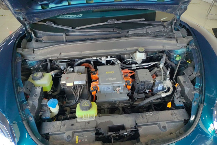 欧拉好猫 2022款 莫兰迪版 400km标准续航 豪华型 磷酸铁锂机舱底盘24