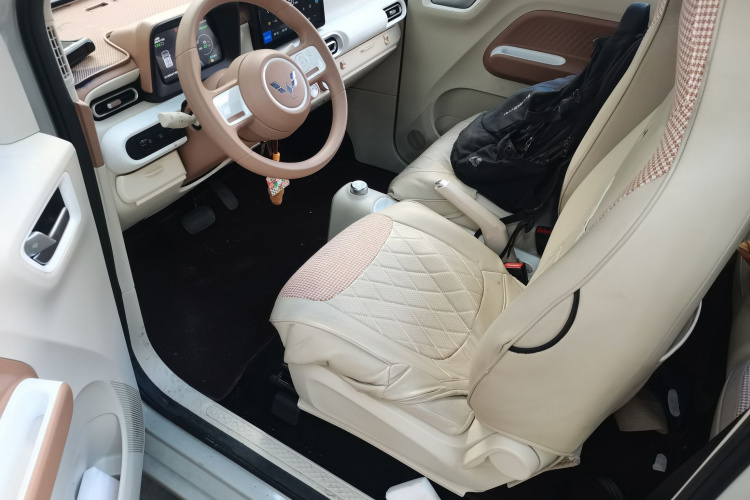 五菱汽车 宏光MINIEV 2024款 第三代 215km 青春版中控内饰20