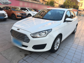 福特 福睿斯 2019款 改款 1.5L 自动质享型（胎压监测） 国VI