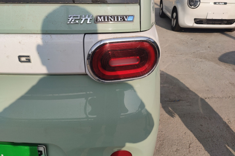 五菱汽车 宏光MINIEV 2024款 第三代 170km车身外观9