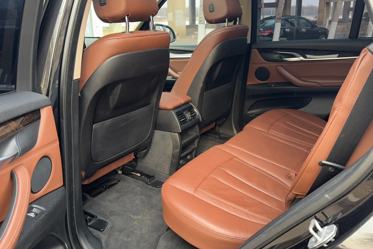 宝马X5(进口) 2014款 xDrive35i 典雅型中控内饰7004