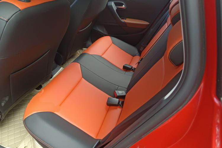 大众 Polo 2016款 1.4L 手动风尚型中控内饰21