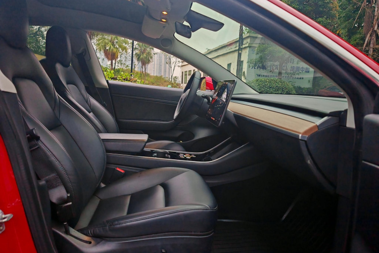 特斯拉 Model 3 2019款 标准续航后驱升级版中控内饰7008