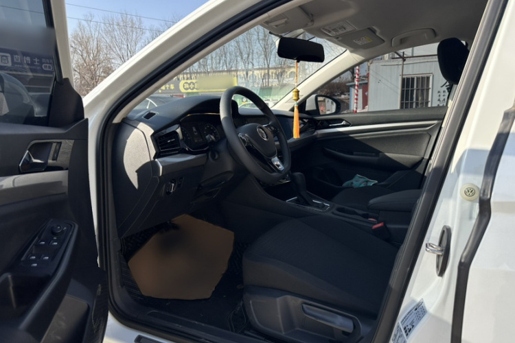 大众 宝来·纯电 2020款 尚中控内饰7003