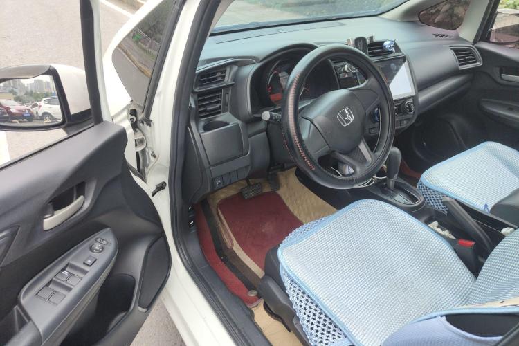 本田 飞度 2018款 1.5L CVT舒适天窗版中控内饰7002