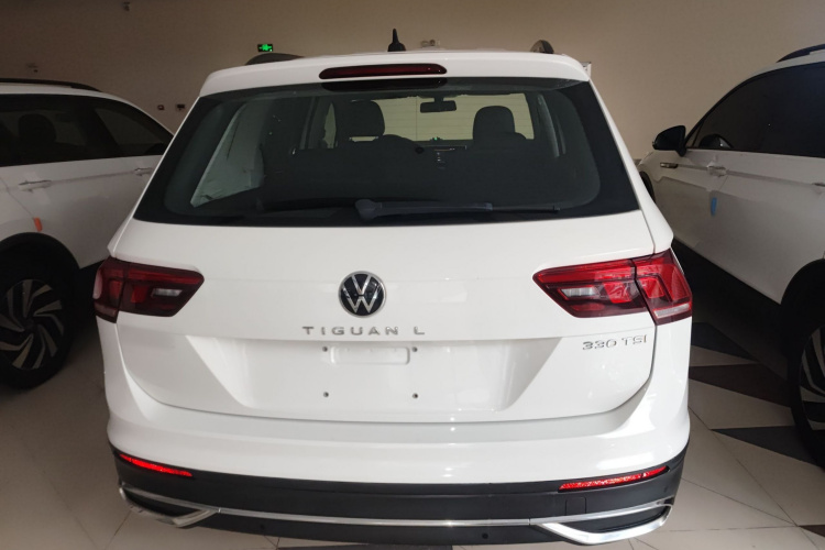 大众 途观L 2022款 330TSI 自动两驱舒享版车身外观6