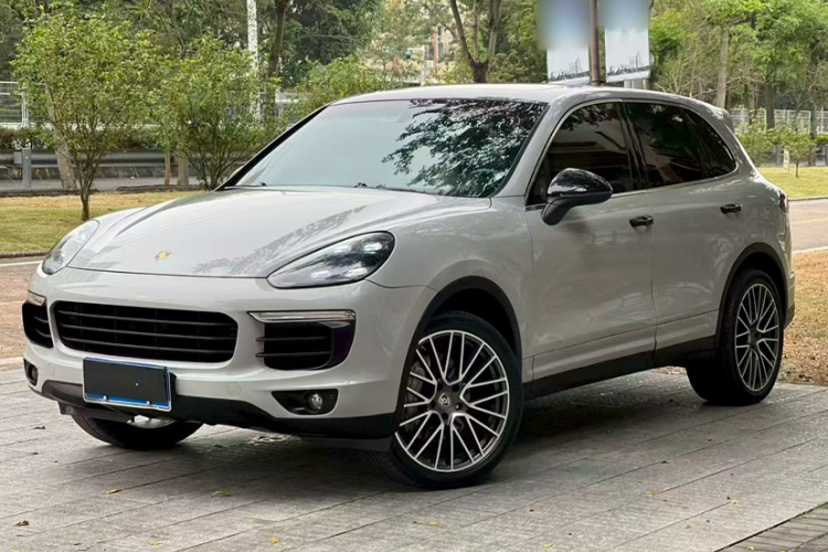保时捷 2015款 Cayenne 3.0T车身外观6009