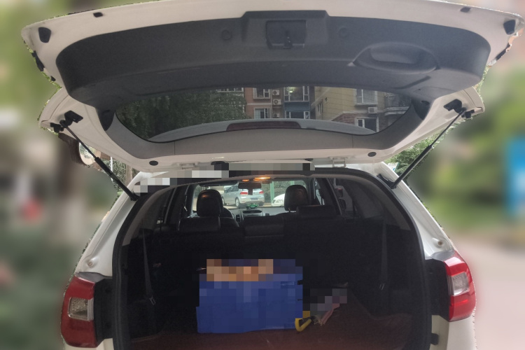 起亚 索兰托 2013款 2.2T 7座柴油豪华版局部细节23