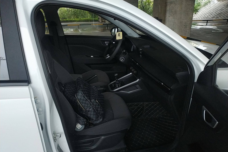 五菱汽车 五菱星驰 2022款 1.5L 手动自由型局部细节41