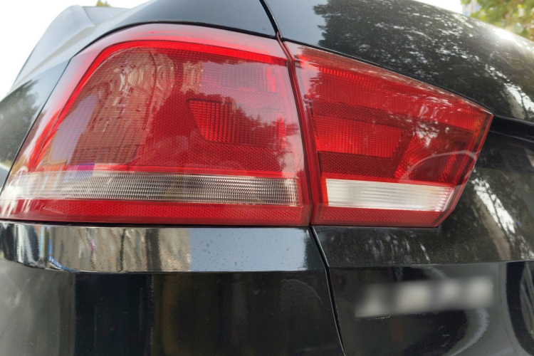 大众 桑塔纳 2015款 1.6L 自动风尚版车身外观6006