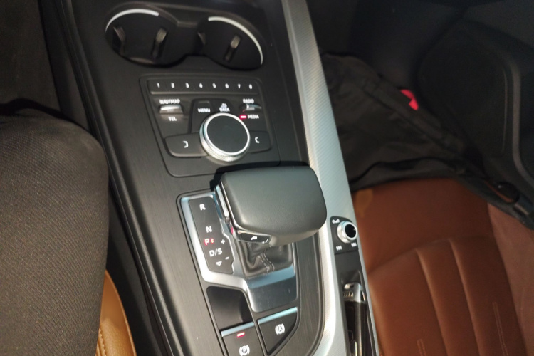 奥迪A5 2019款 Sportback 40 TFSI 时尚型局部细节18