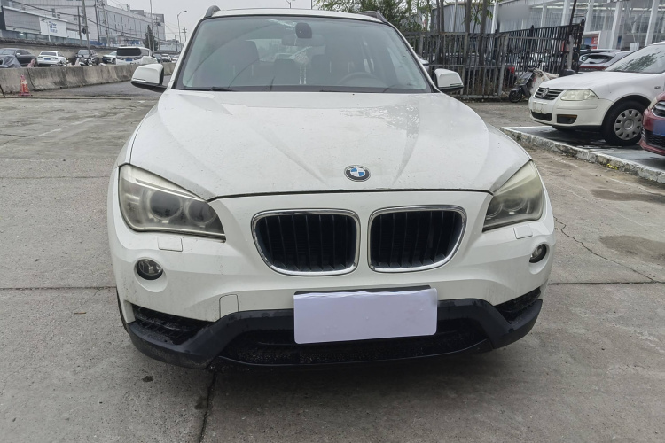 宝马X1 2013款 sDrive18i 运动设计套装车身外观6001