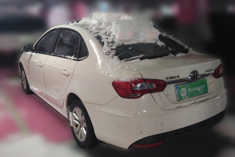 中华H530 2017款 1.6L 手动舒适型车身外观5