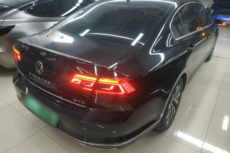 大众 迈腾GTE插电混动 2022款 GTE 豪华型车身外观7