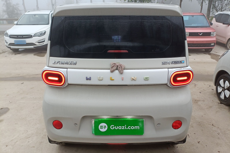 五菱汽车 宏光MINIEV 2024款 第三代 215km 青春版车身外观6