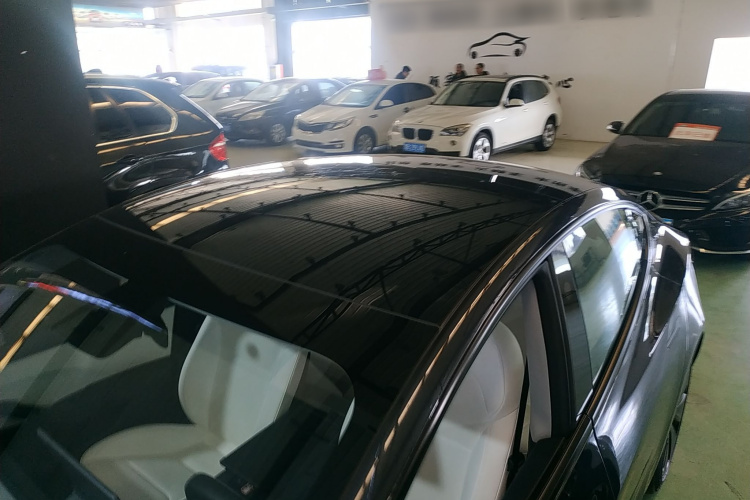 特斯拉 Model 3 2023款 后轮驱动版局部细节57