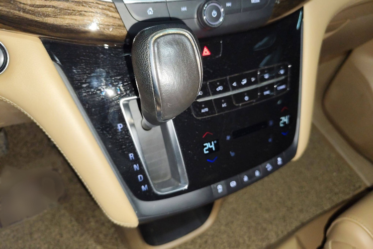 别克GL8 2017款 ES 28T 豪华型 国V局部细节18