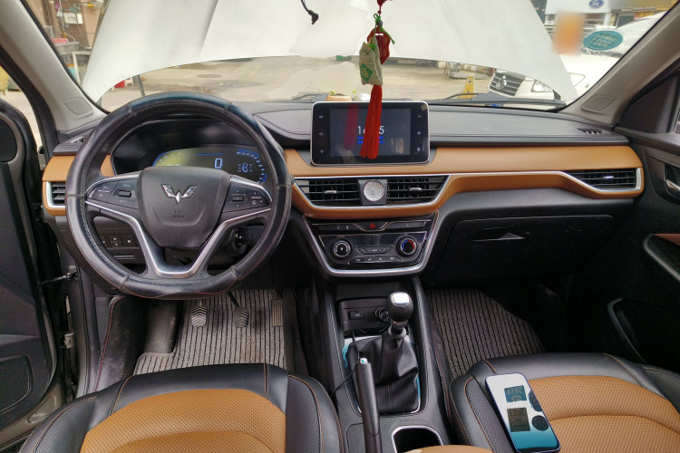 五菱汽车 五菱宏光S3 2018款 1.5L 手动豪华型 国V中控内饰12