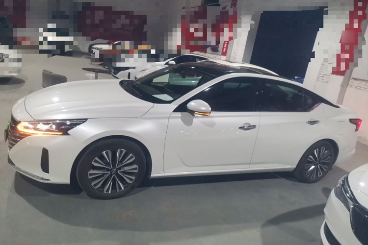 日产 天籁 2022款 2.0L XL-TLS 悦享版车身外观6003