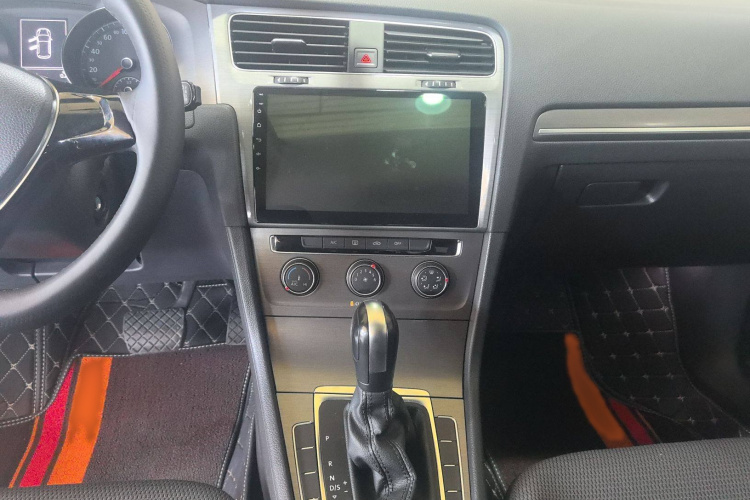 大众 高尔夫 2016款 1.6L 自动舒适型局部细节16