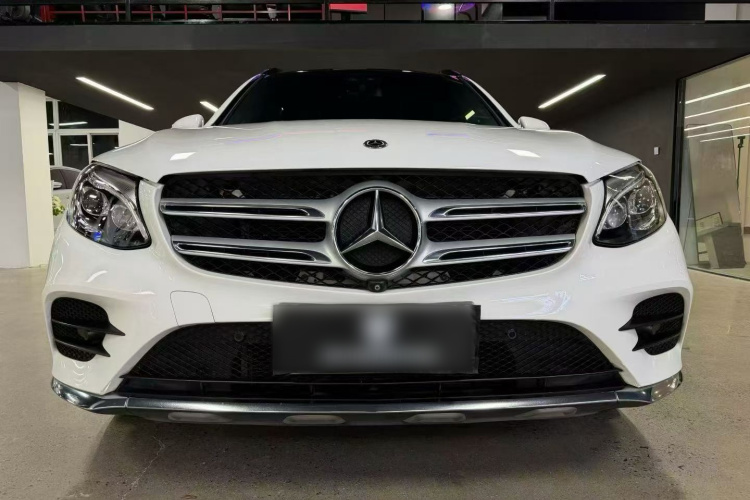 奔驰GLC 2018款 GLC 300 4MATIC 动感型车身外观6002