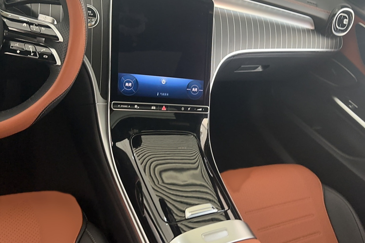 奔驰C级 2024款 C 200 L 运动版局部细节18