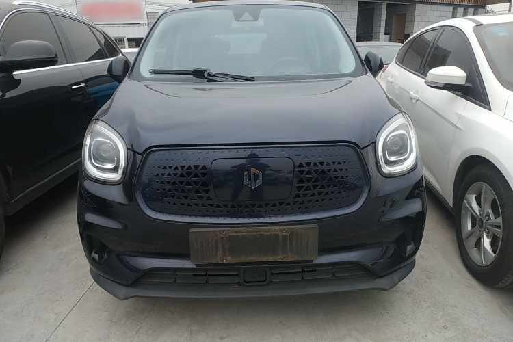 零跑汽车 零跑T03 2021款 400豪华版车身外观2