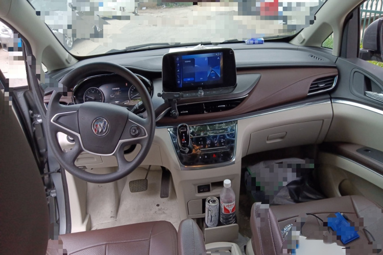 别克GL8 2023款 陆上公务舱 舒适型中控内饰7002