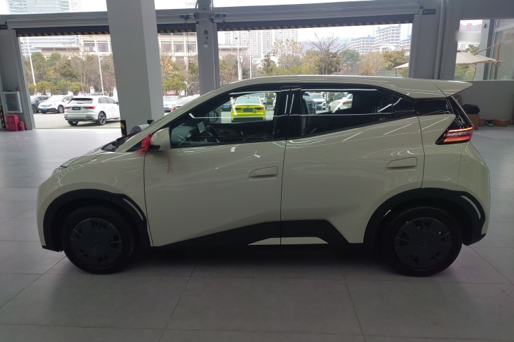 比亚迪 海鸥 2025款 305km 活力版车身外观4