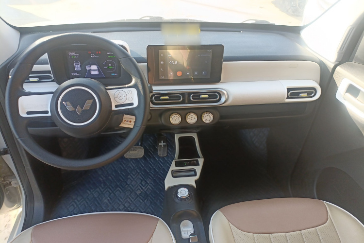 五菱汽车 宏光MINIEV 2024款 第三代 170km中控内饰12