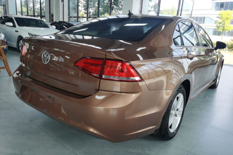 大众 凌渡 2017款 230TSI DSG风尚版车身外观7