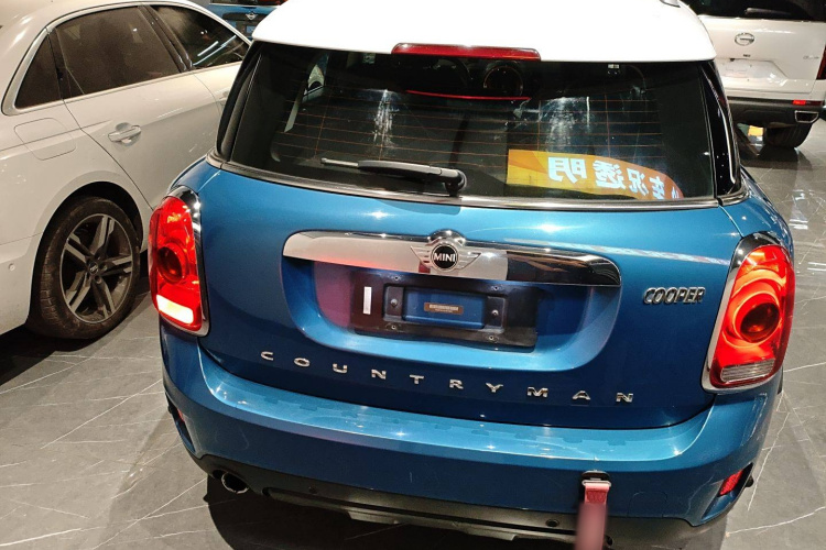 MINI Countryman 2017款 1.5T COOPER ALL4车身外观6