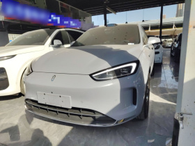 鸿蒙智行 问界M5 2025款 增程 Ultra 后驱版