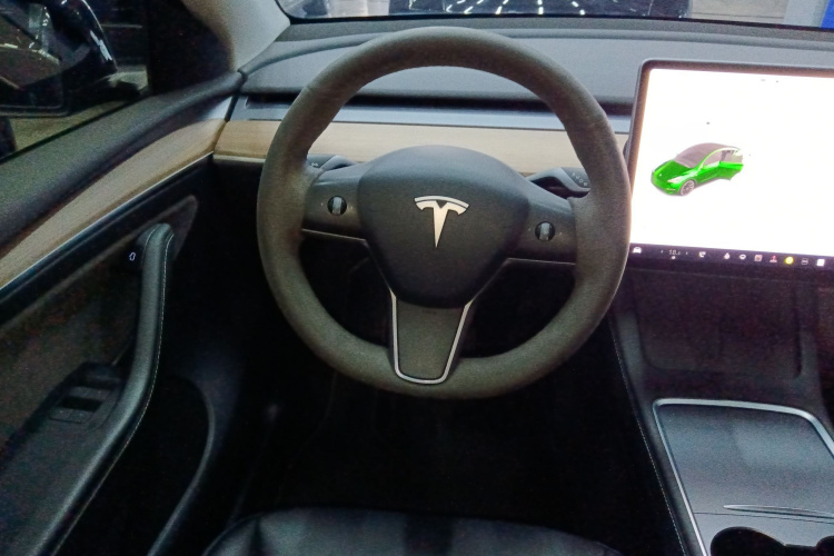 特斯拉 Model Y 2021款 标准续航后驱版局部细节13