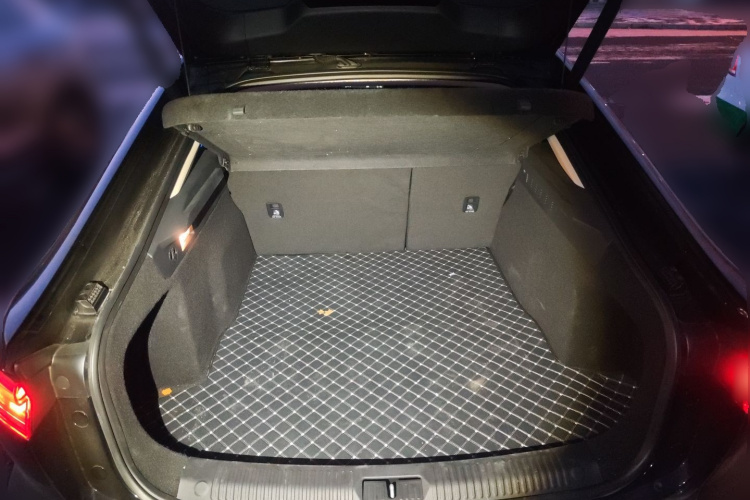 奔腾B70 2024款 龙腾版 1.5T 领创型局部细节23