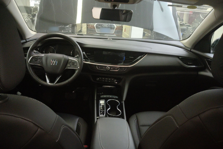 别克 君威 2024款 改款 28T 纵享版中控内饰12