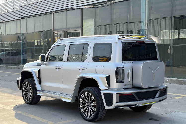 超境汽车 共创坦克300 2021款 2.0T 赛博坦克车身外观6004