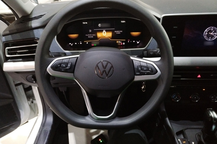 大众 朗逸 2023款 1.5L 自动得逸版中控内饰13