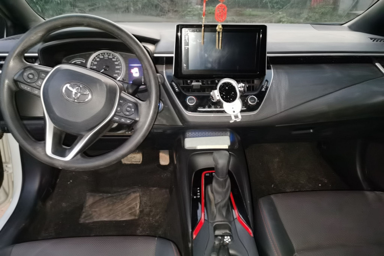 丰田 雷凌 2022款 双擎 1.8H E-CVT运动版中控内饰12