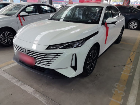 长安 逸动 2025款 蓝鲸 1.5T 500Bar尊贵型