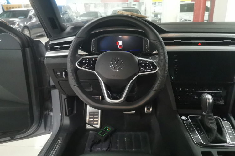 一汽-大众CC 2024款 380TSI 夺目版中控内饰13