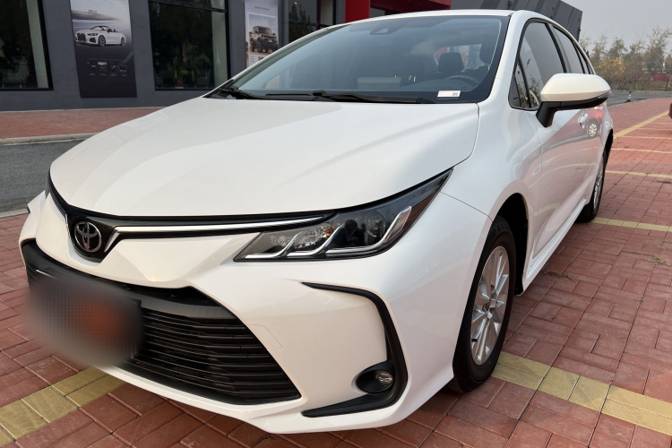 丰田 卡罗拉 2023款 1.2T 先锋版车身外观1