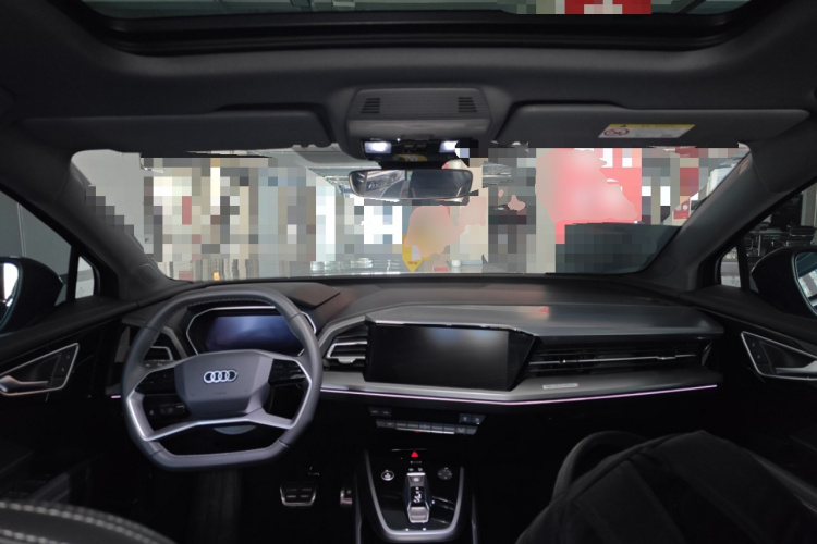 奥迪Q4 e-tron 2024款 40 e-tron 创行版中控内饰12