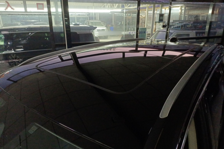 红旗HS7 2023款 2.0T 自动两驱旗享版 六座局部细节57