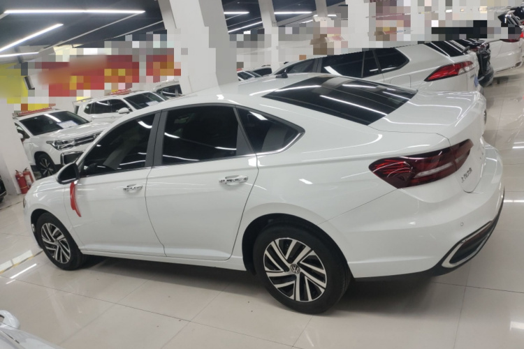 大众 朗逸 2024款 300TSI DSG满逸版车身外观4